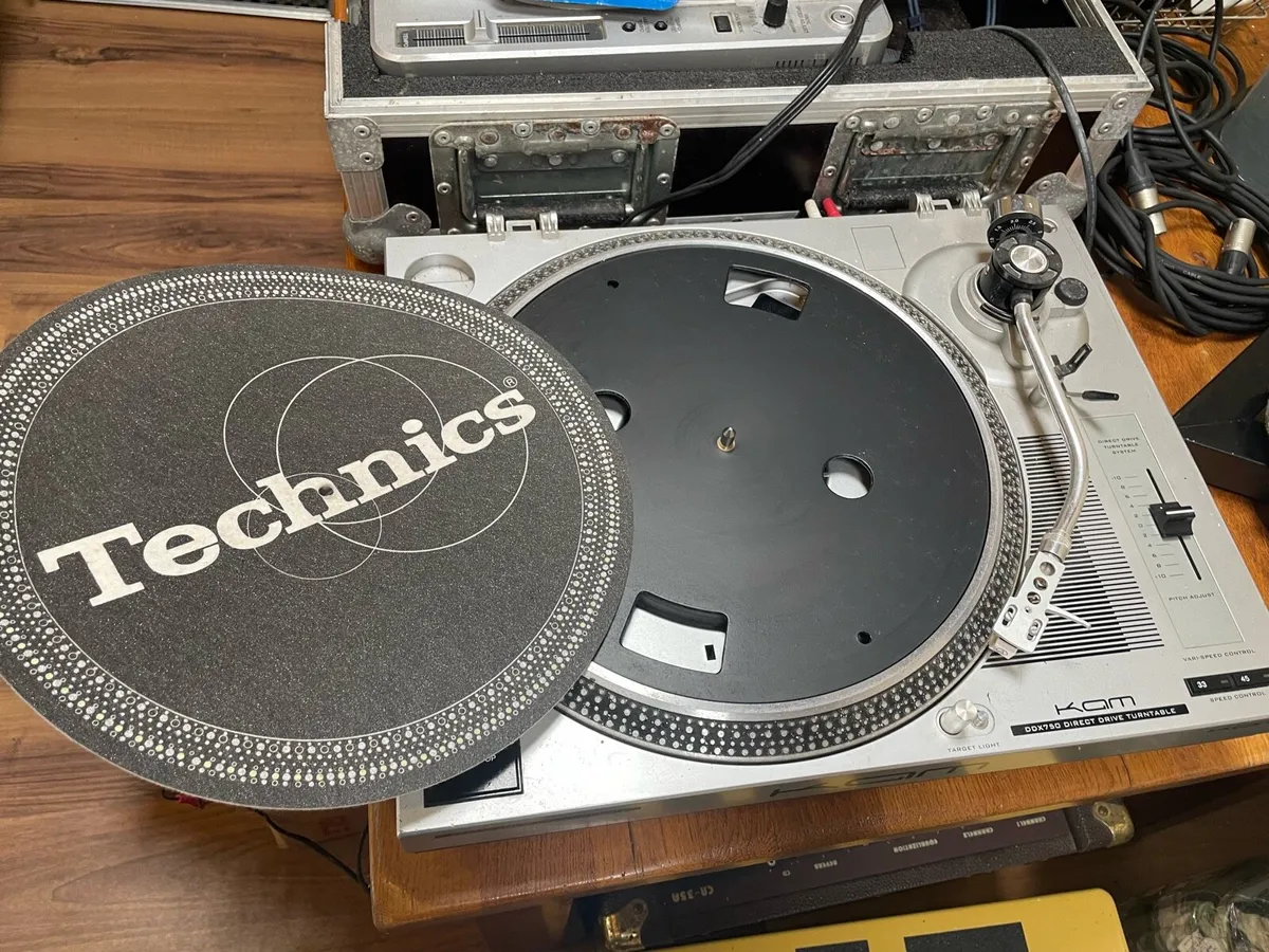 Kam Turntables - Image 4