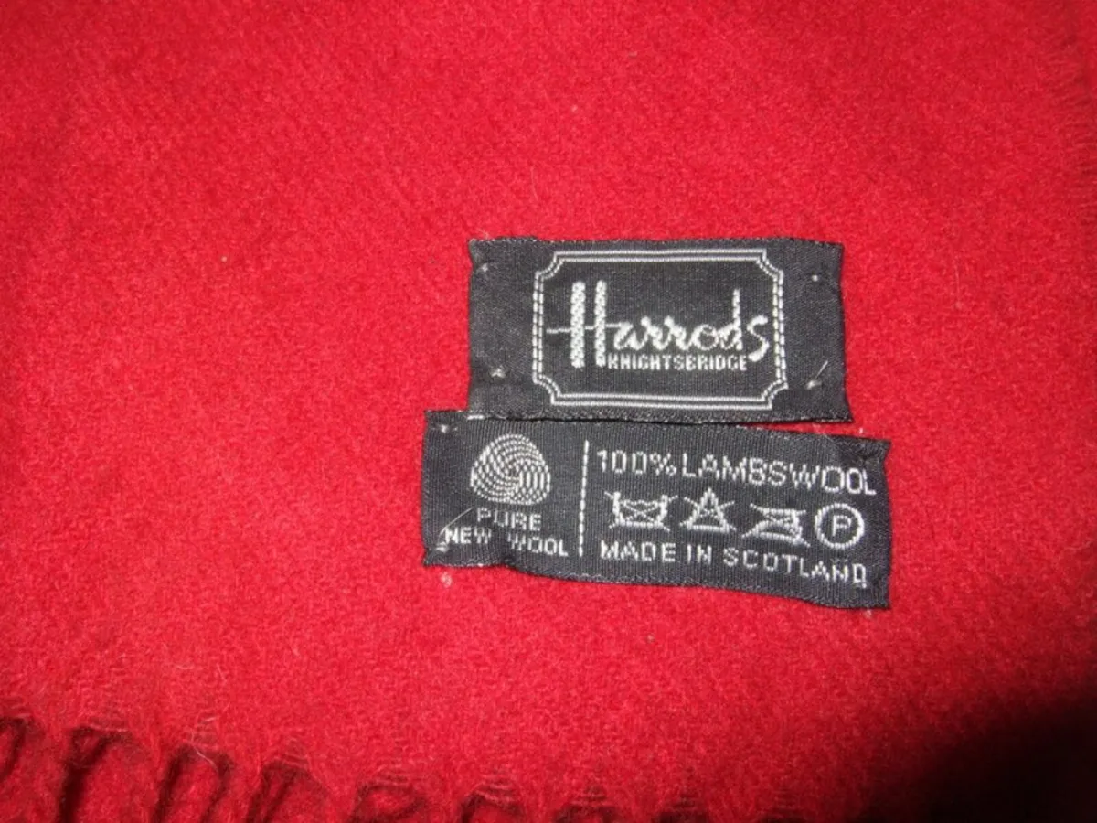 New/Unworn Harrods Unisex Lambswool Scarf - Image 2