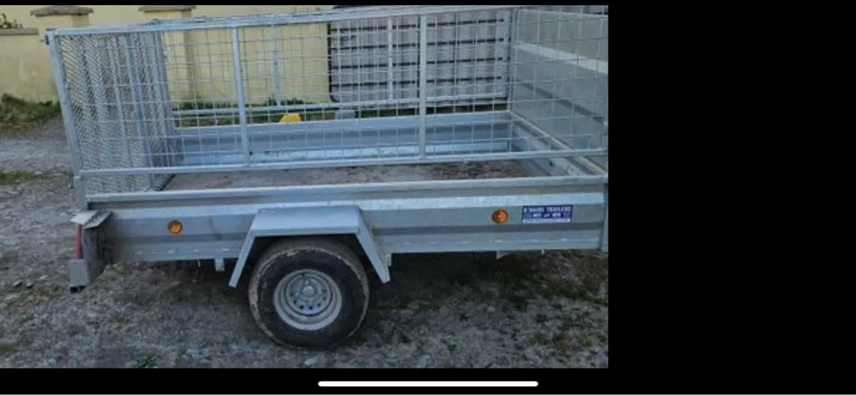 Contents of shed & lock up. - Image 3
