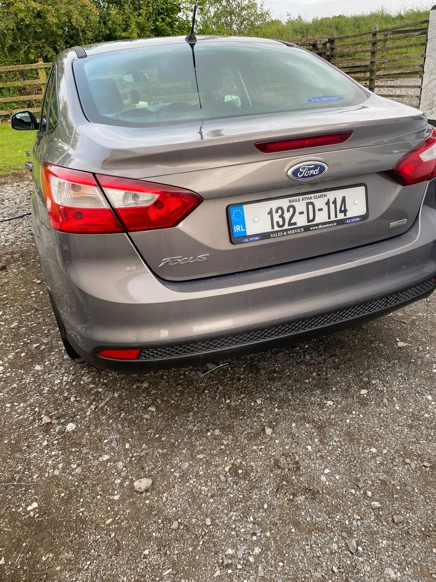 Ford focus saloon - Image 3