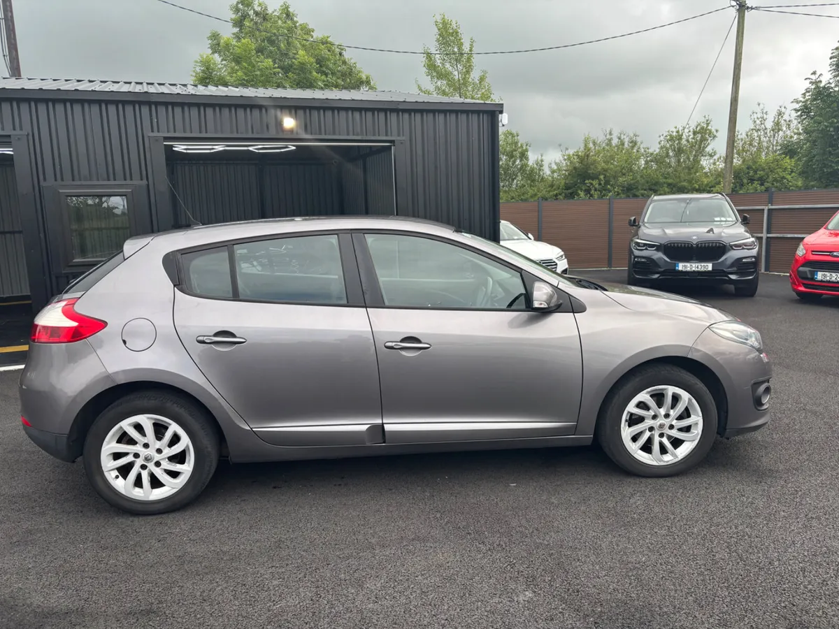 Renault Megane 2014 1.5Dci 102kms - Image 2