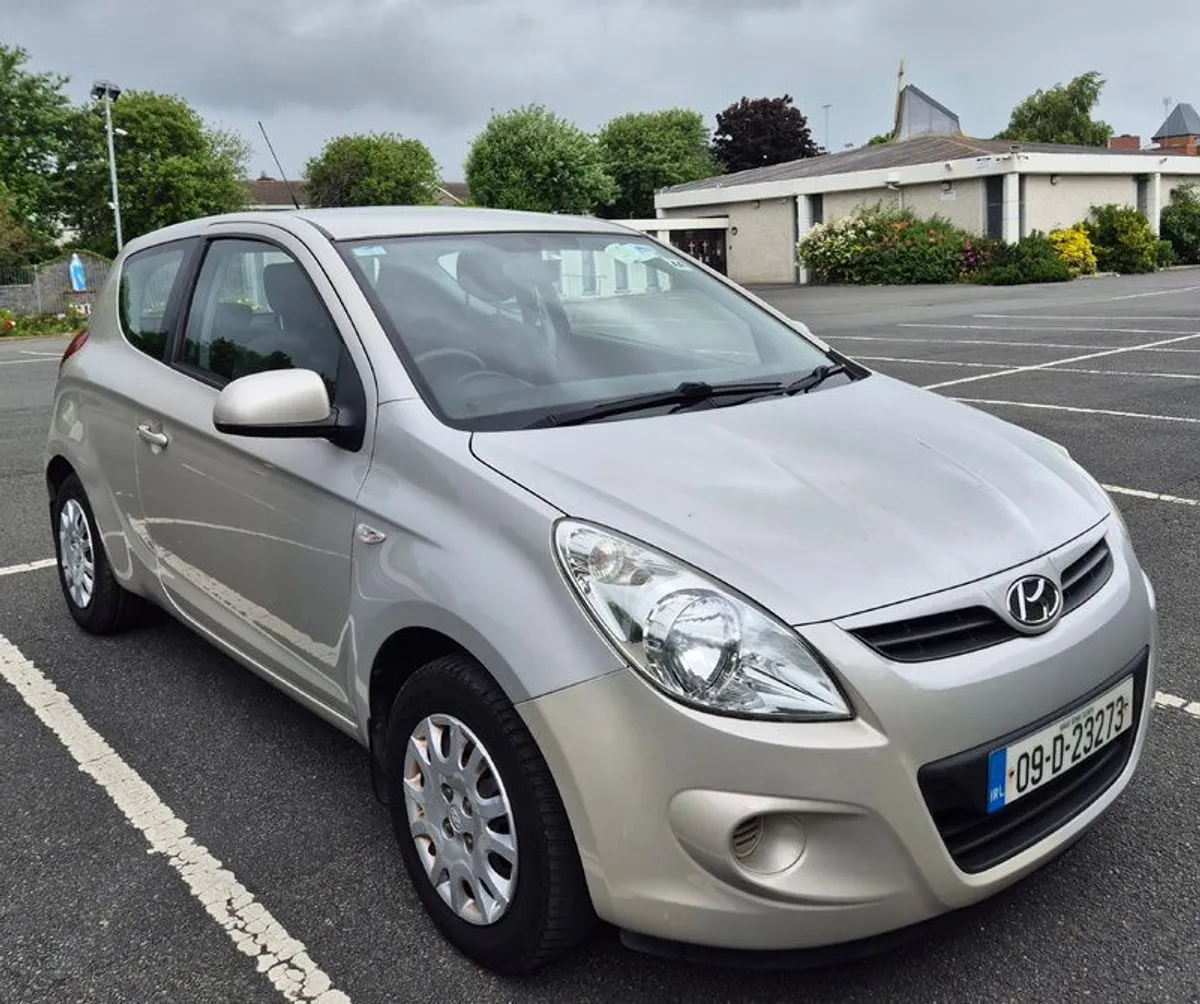 2009 Hyundai i20 - Image 1