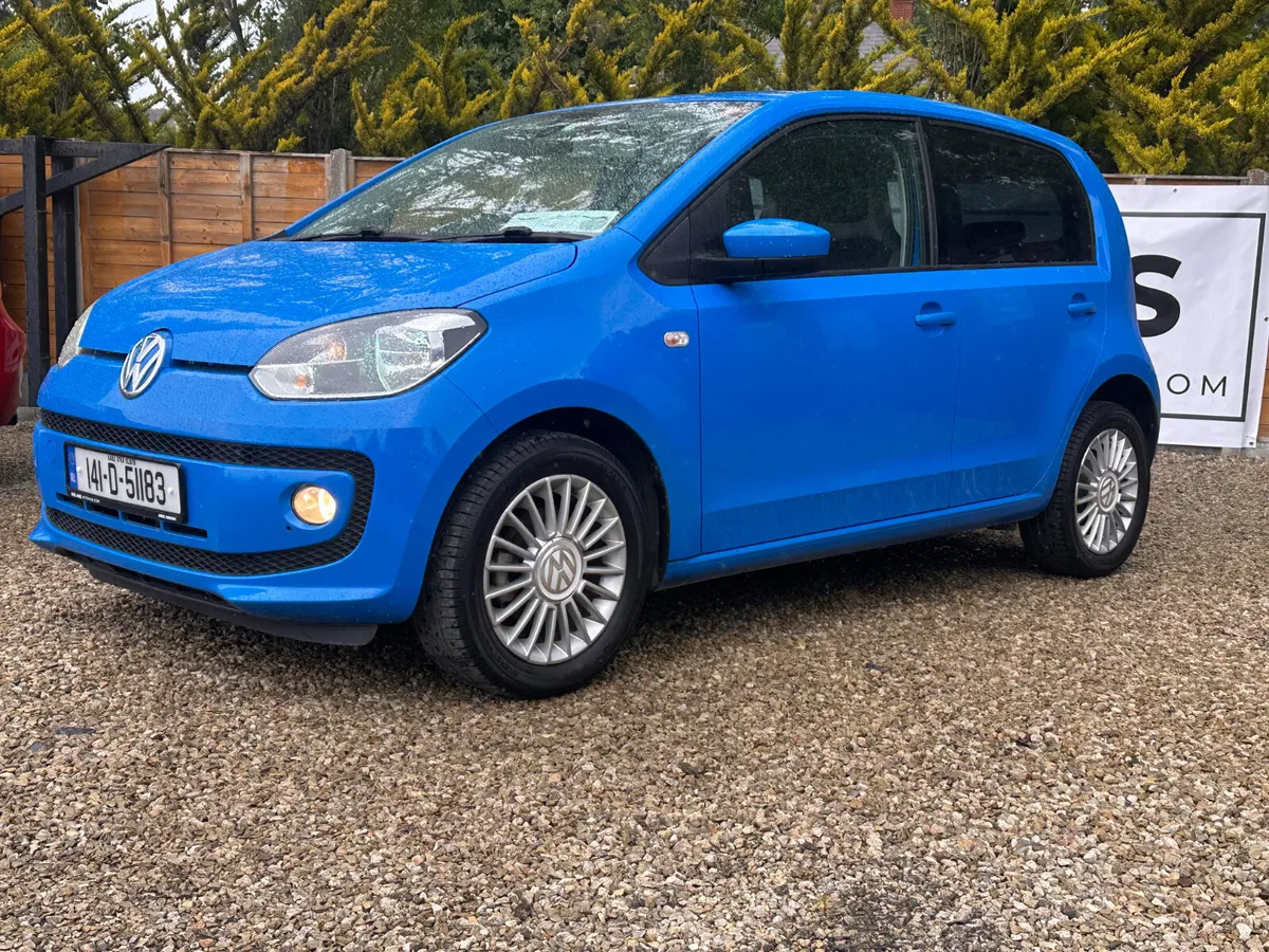 Volkswagen up! 2014 - Image 1