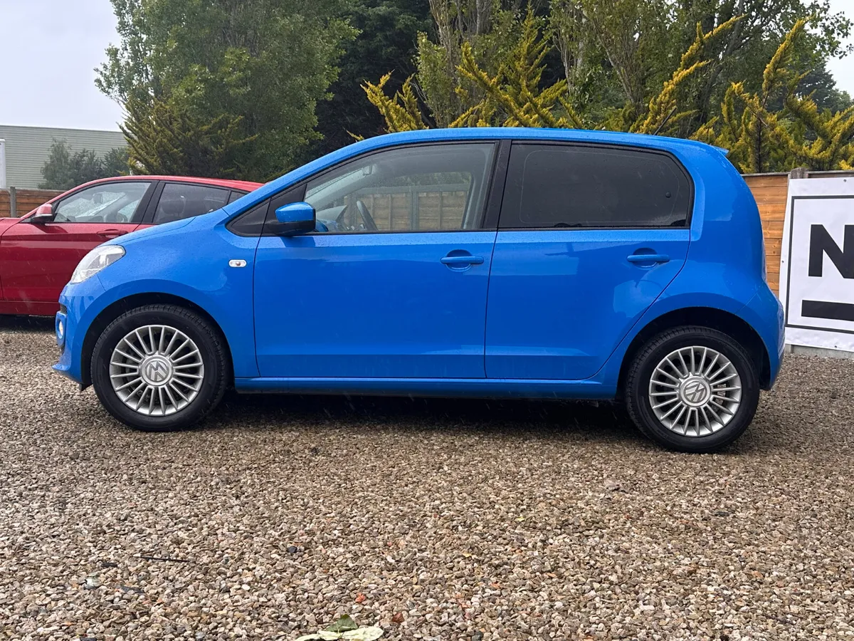 Volkswagen up! 2014 - Image 4