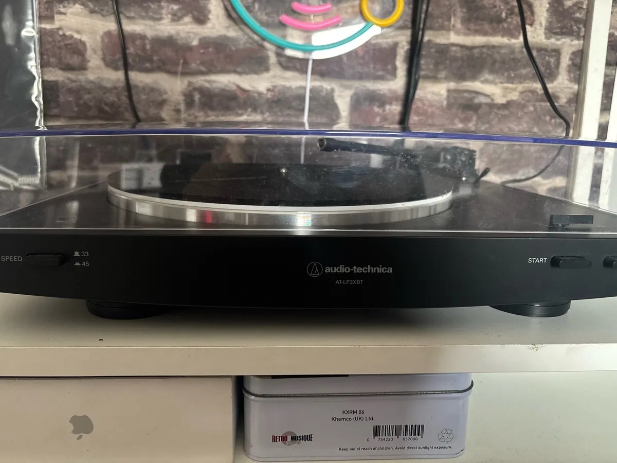 Turntable - audio-technica AT-LP3XBT - Image 1