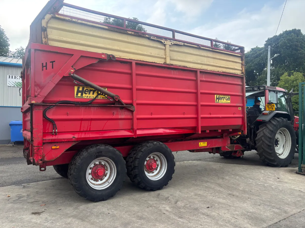 Herron Silage Trailer - Image 4