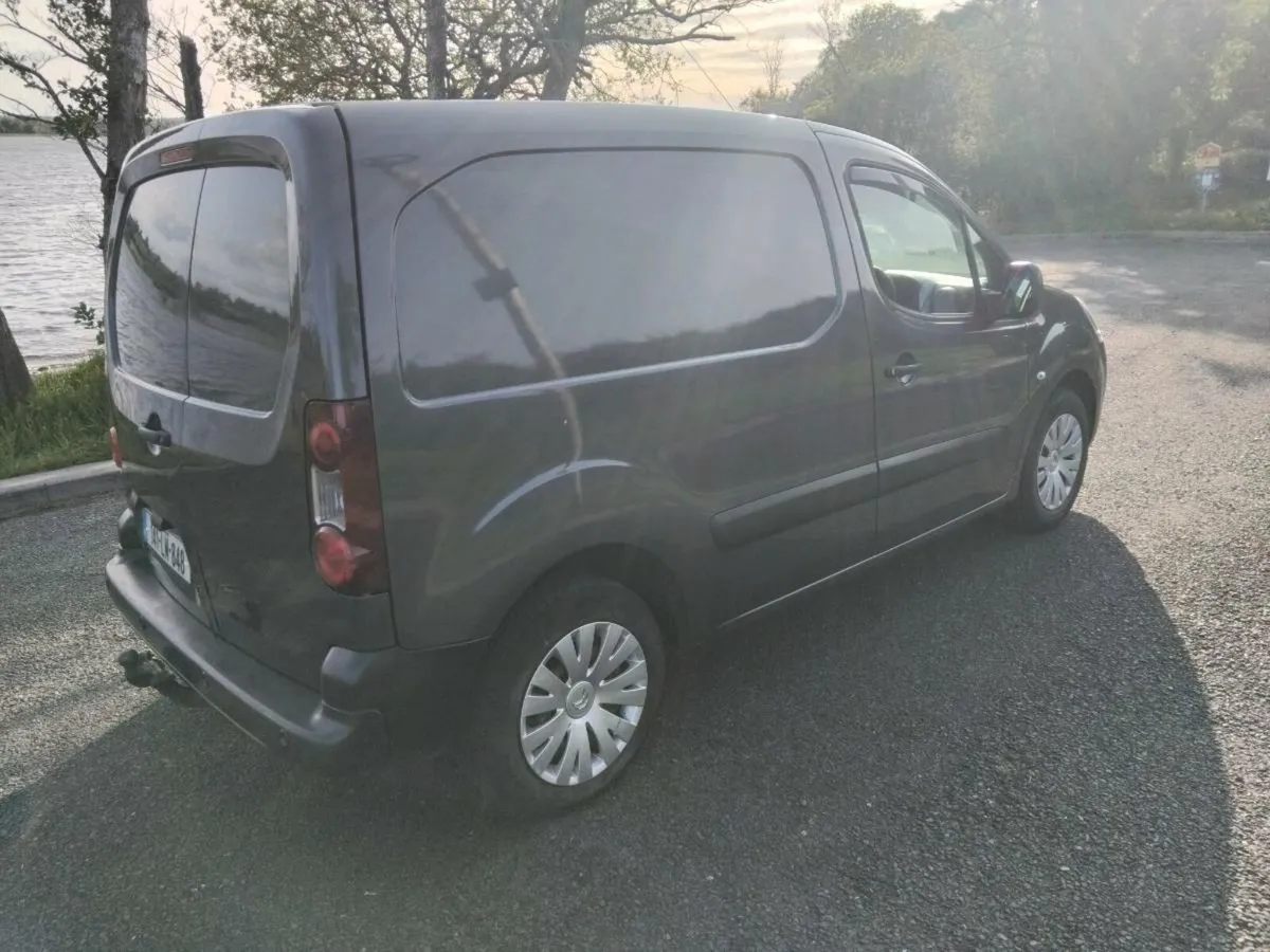 2014 Citroen Berlingo - Image 4