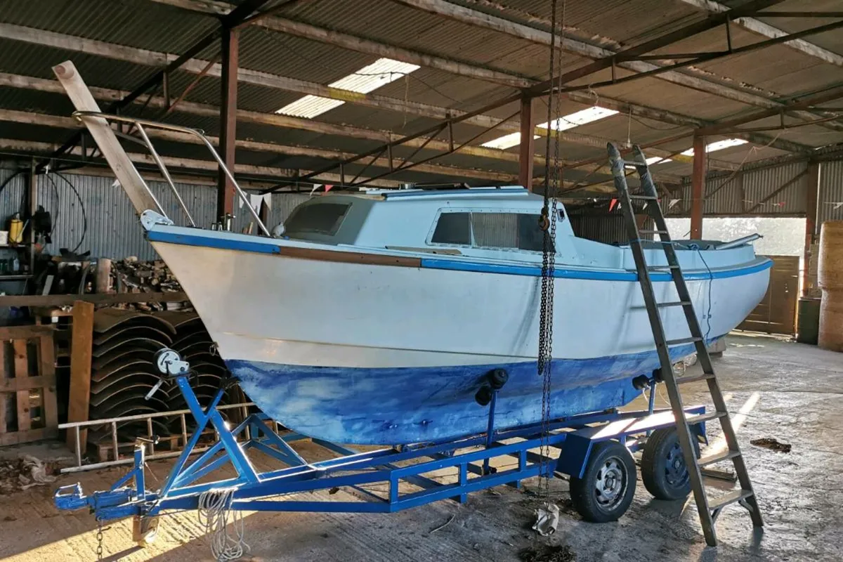 Mariners Mate 18ft Sailing Motor Cuirser - Image 2