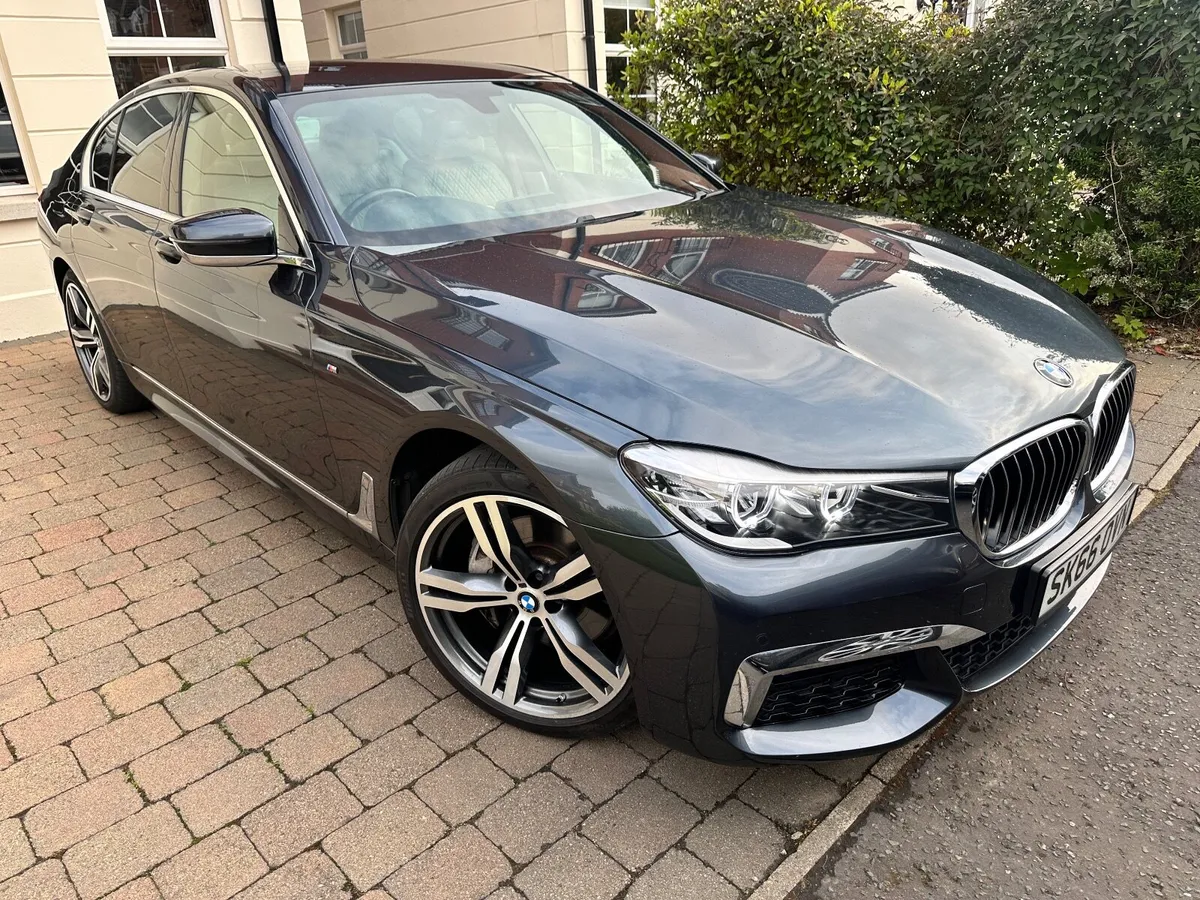 BMW 7-Series 2016 3.0D M Sport Auto - Image 4