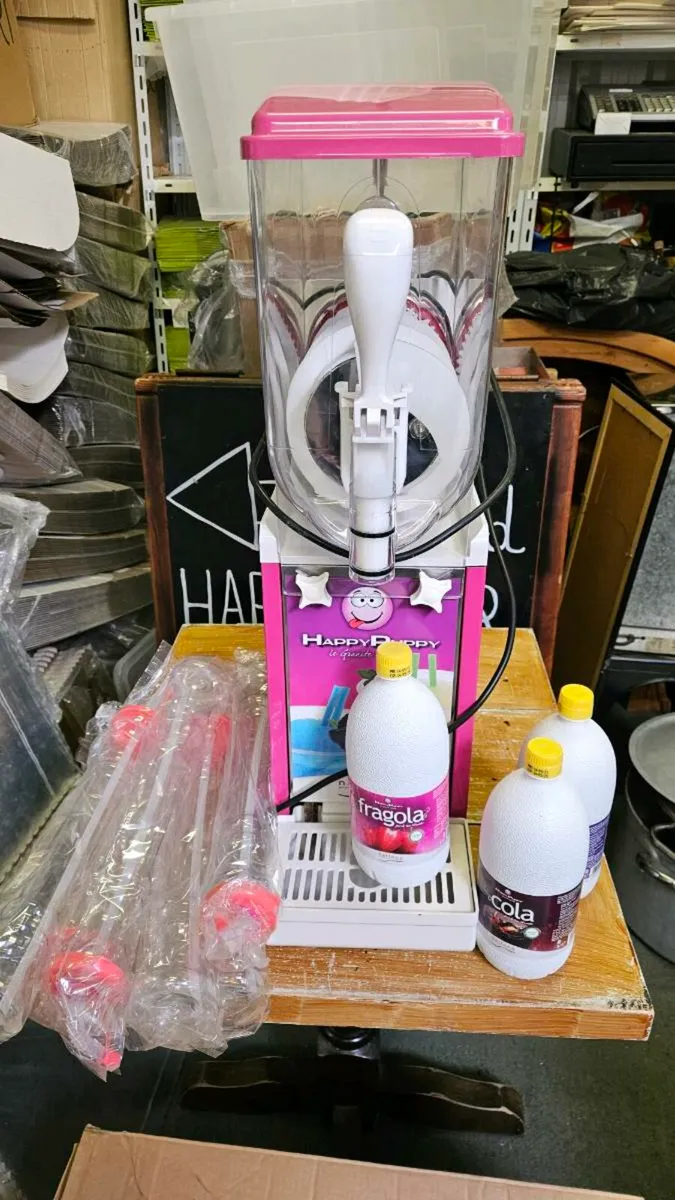 Slushy machine, mobile cart, tables, chairs - Image 2