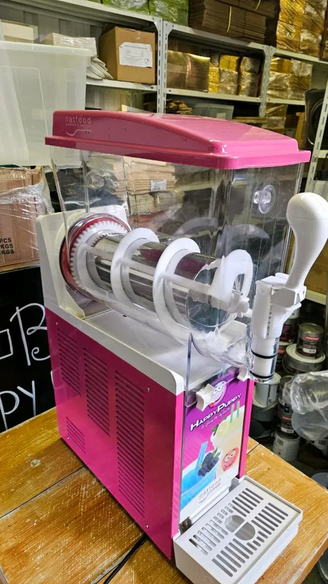 Slushy machine, mobile cart, tables, chairs - Image 3