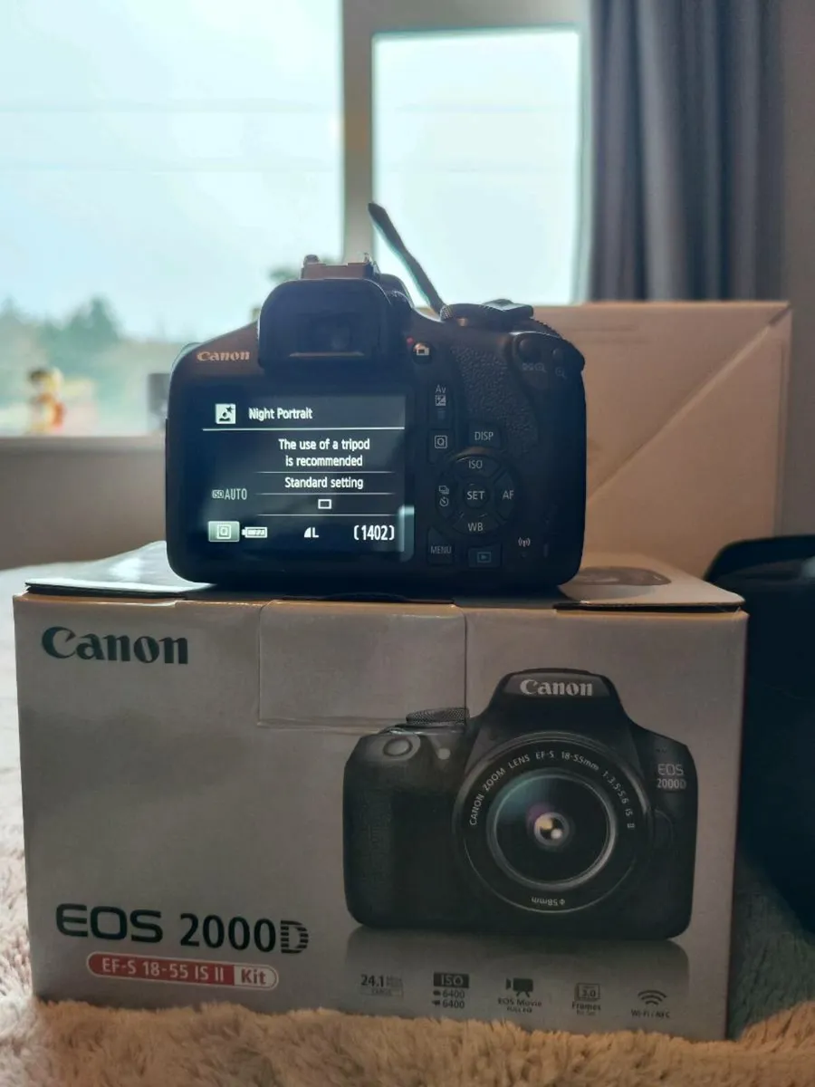 Canon camera - Image 2