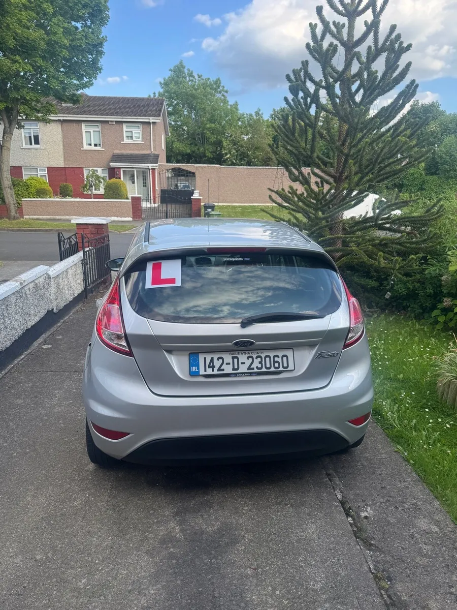 142 Ford Fiesta 1.25 Zetec - Image 3