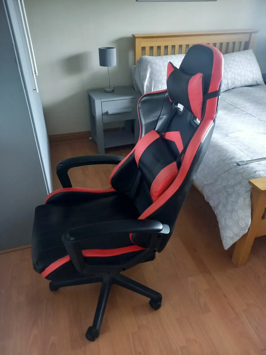 Gaming chair - Image 3