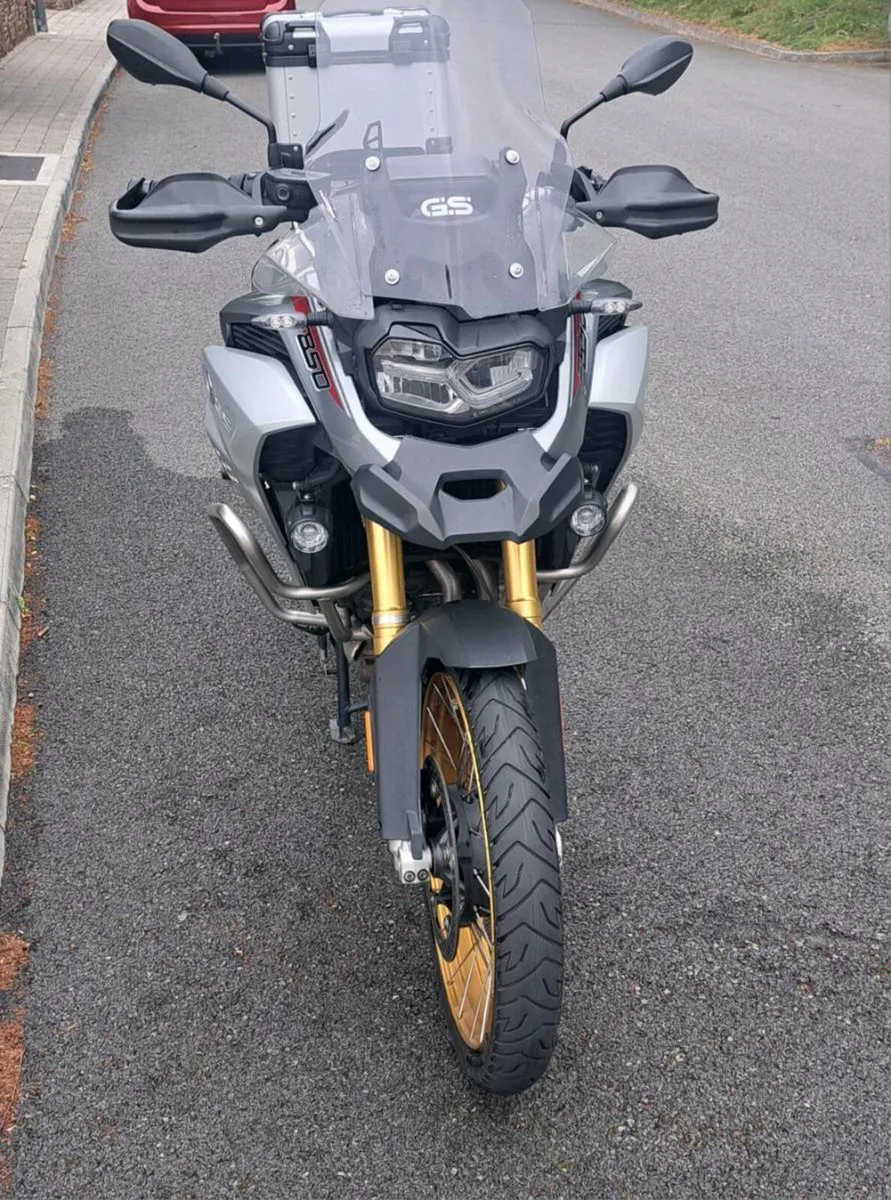 BMW F850 GS Adventure Exclusive - Image 2