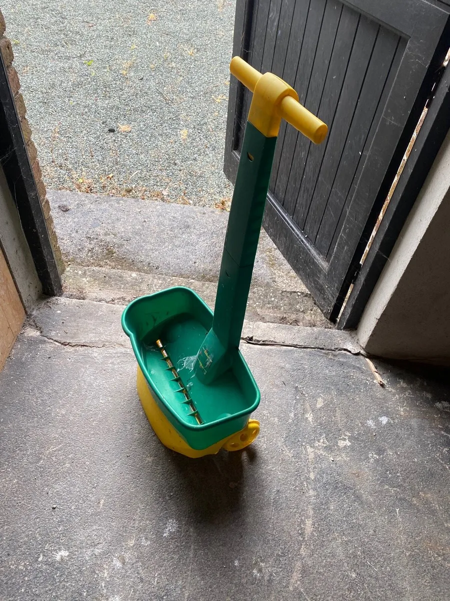 Trolley - Image 2