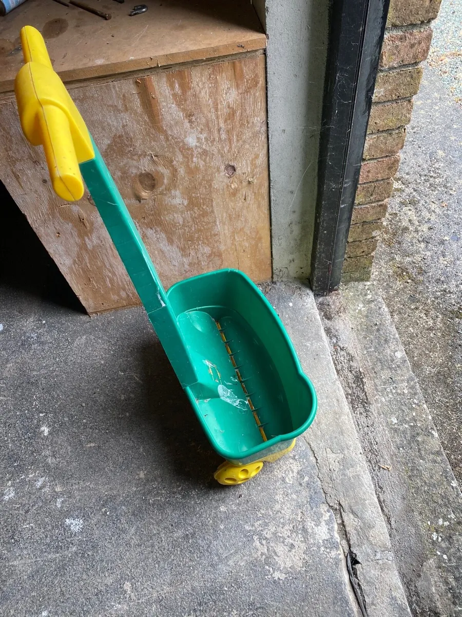 Trolley - Image 3