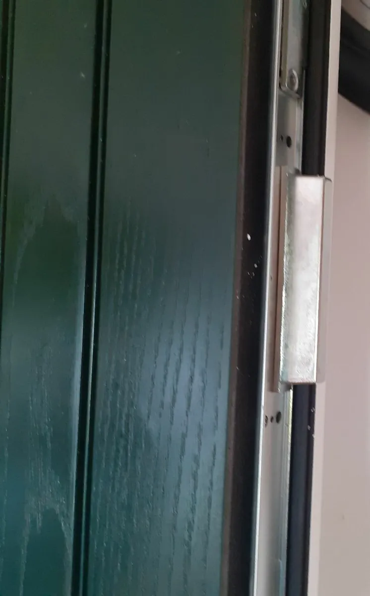 Composite front door- new. - Image 4