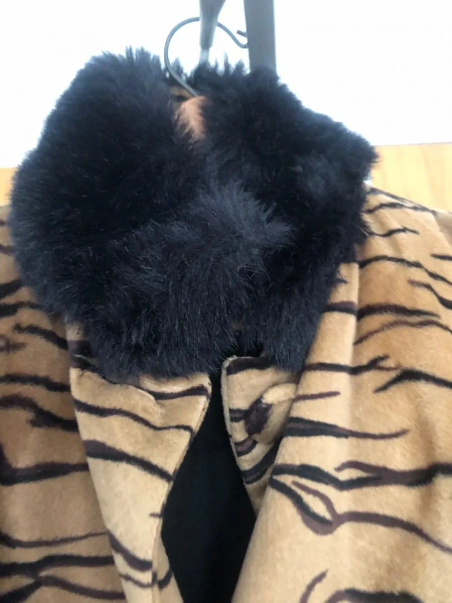 Designer coat - Image 1