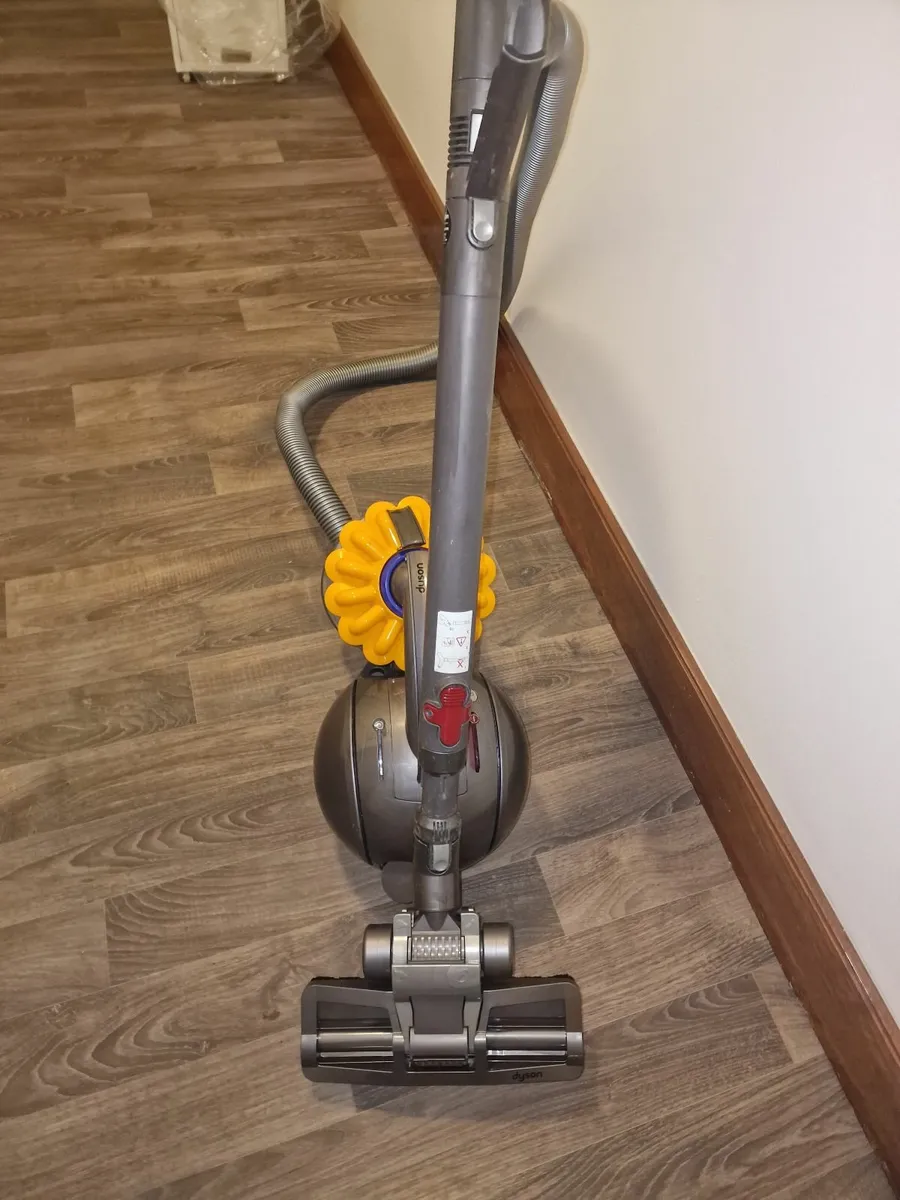 Dyson Cy 27 Big Ball Multi Floor - Image 2