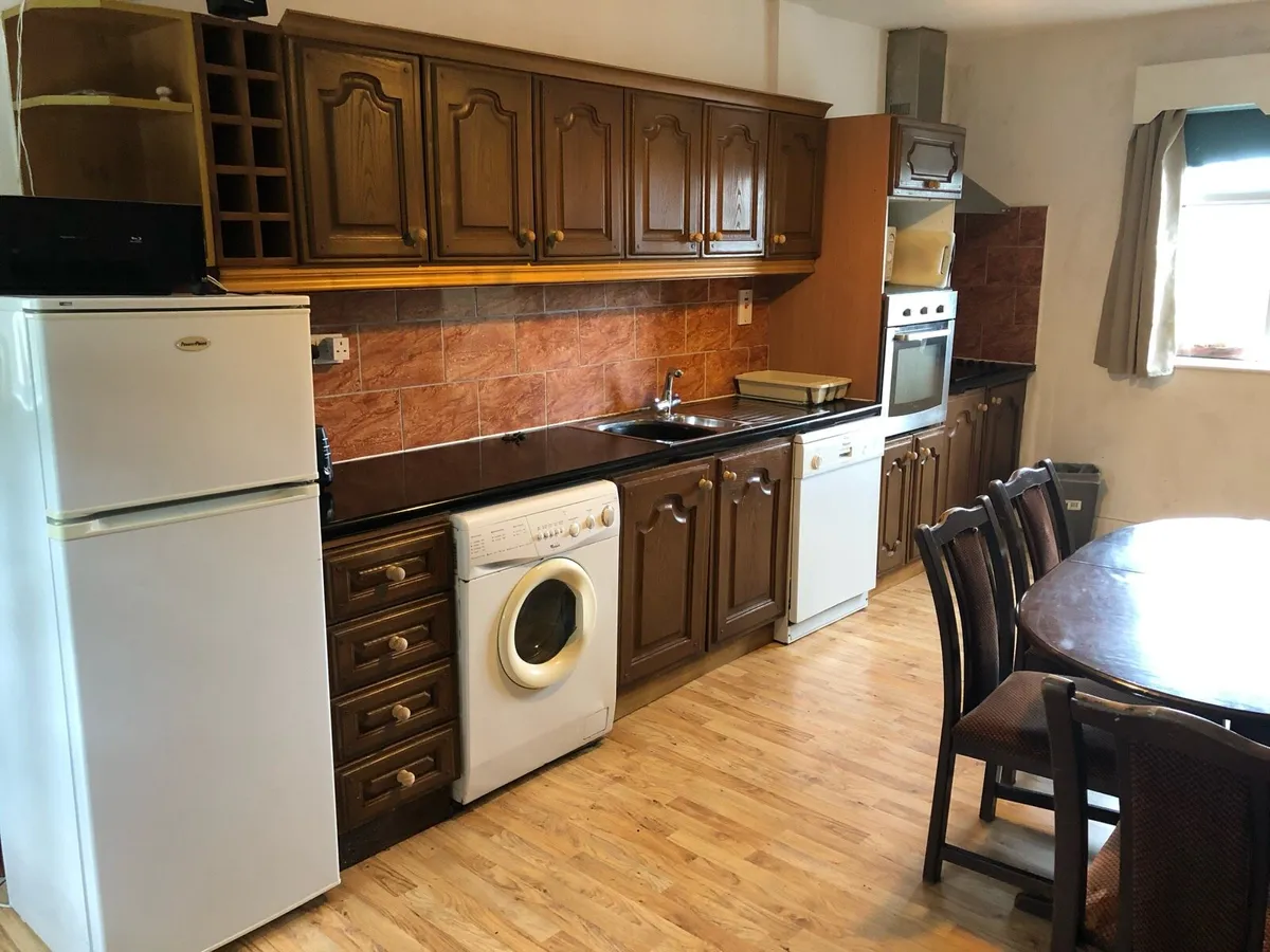 Accommodation for rent - Image 1