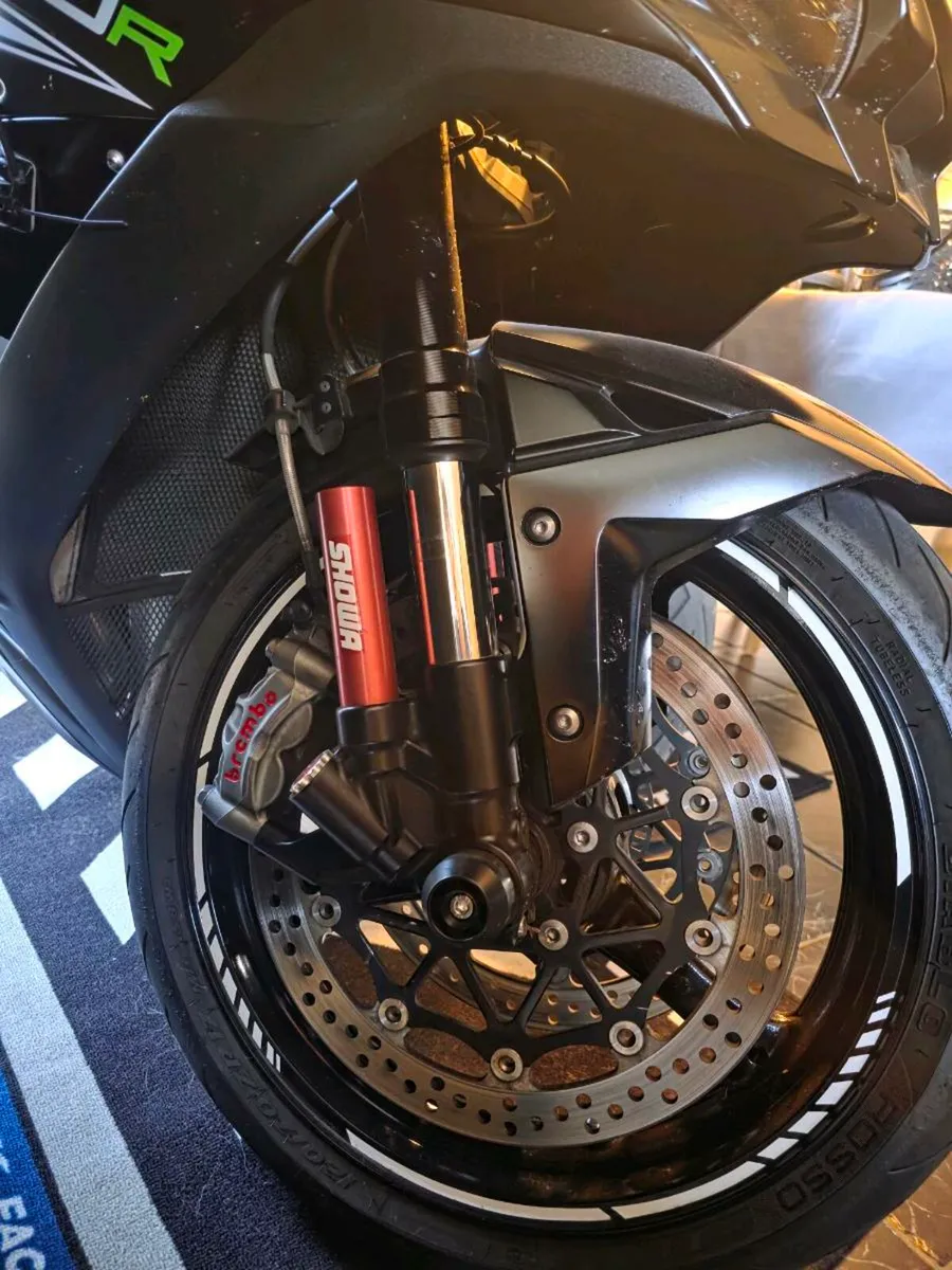 2016 Kawasaki ZX-10R Winter - Image 3