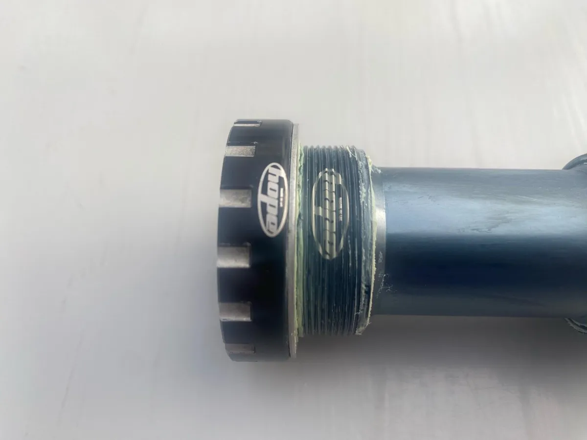 Hope Ceramic / Stainless Threaded Bottom Bracket - Image 3