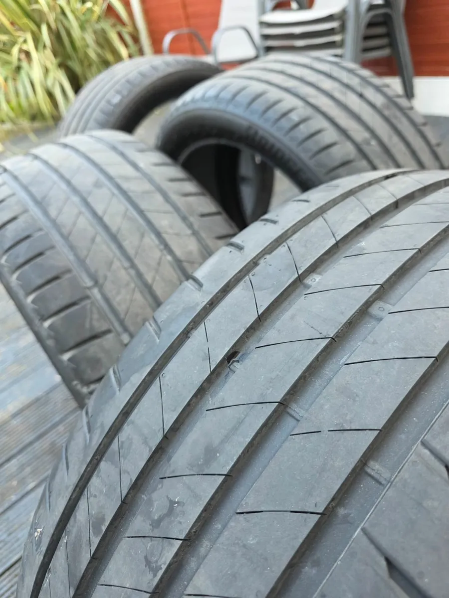 4 tyres Bridgestone - Image 1