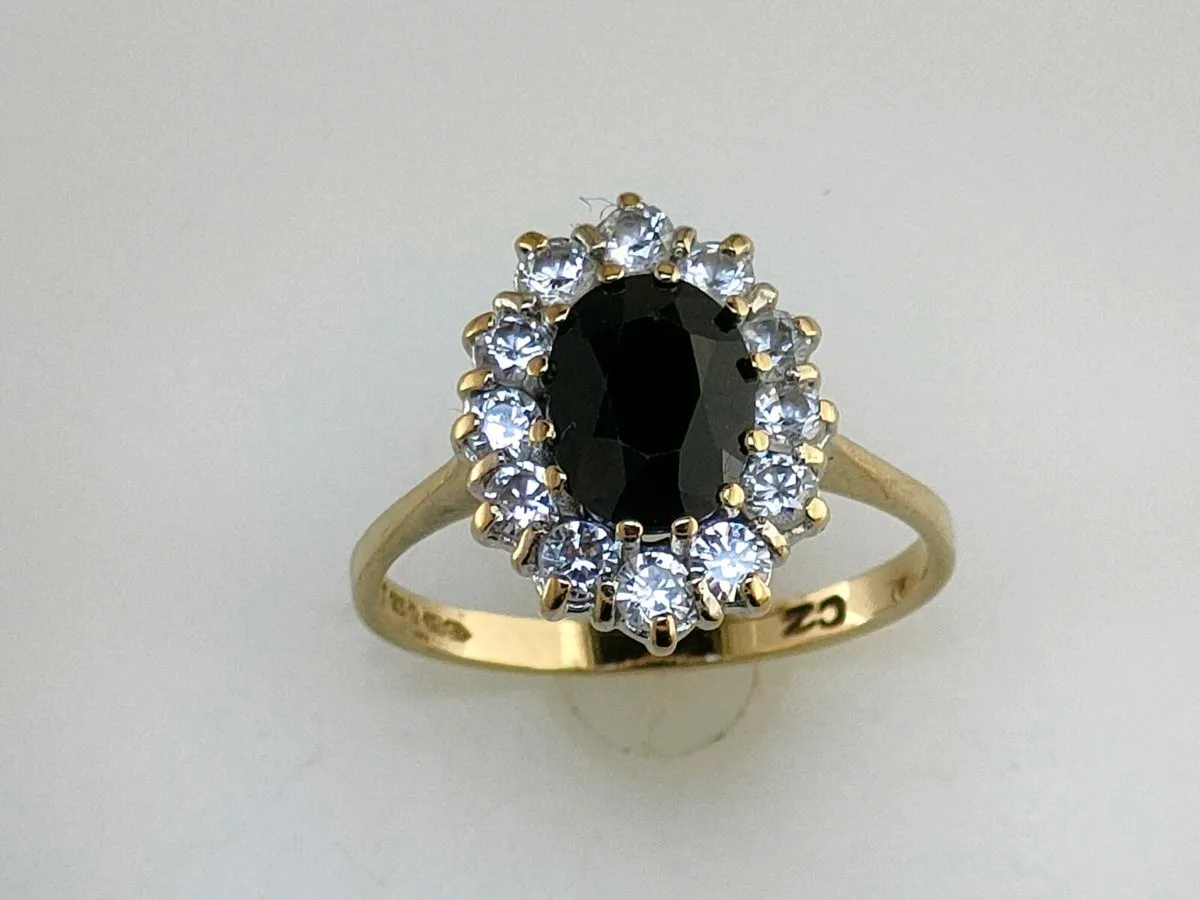 9ct Gold Princess Diana Ring - Image 4