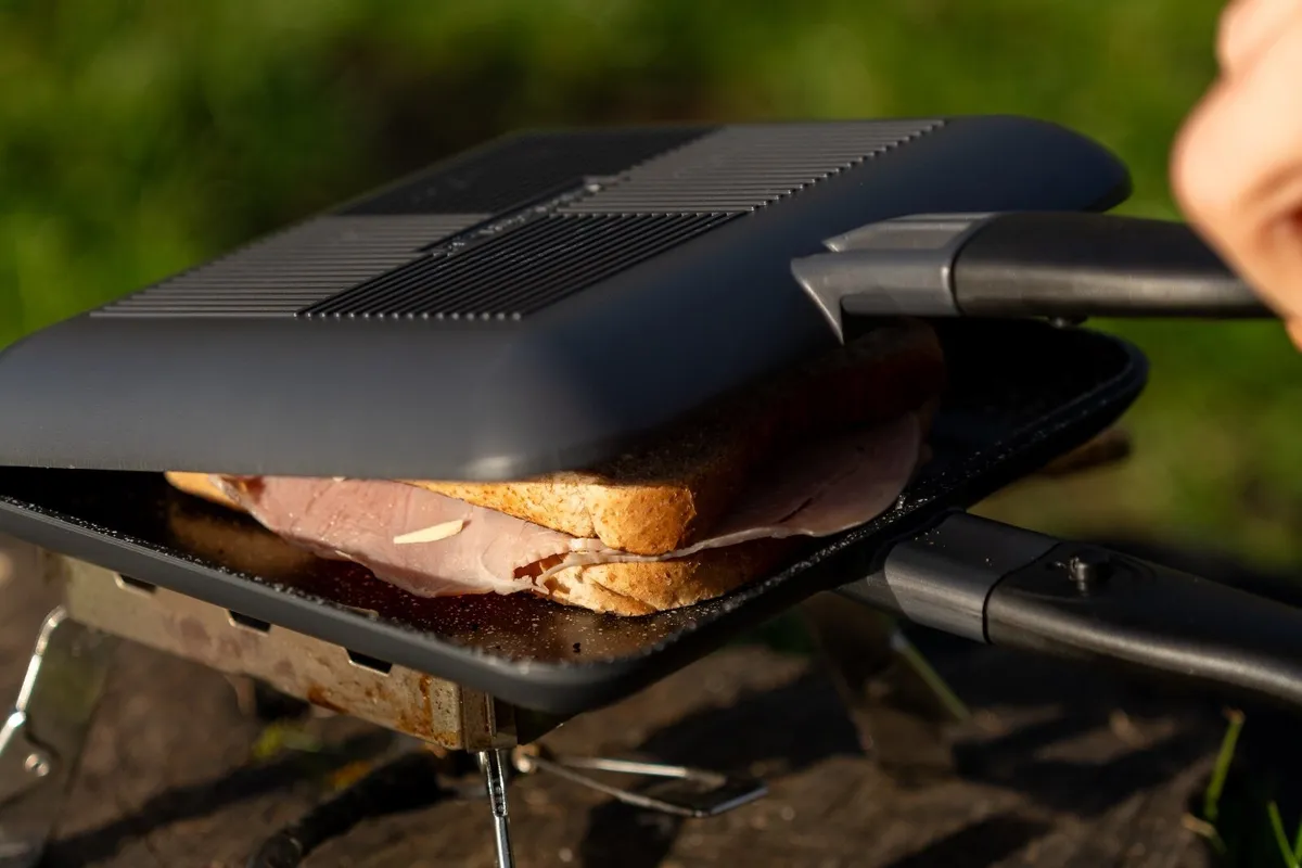 RidgeMonkey Sandwich Toaster XL 10th Anniversary - Image 2