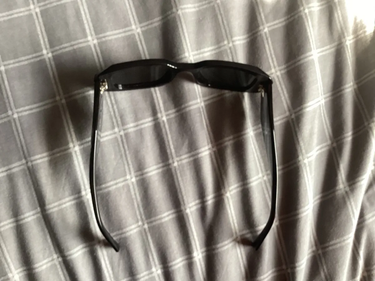 Prada sun glasses - Image 2