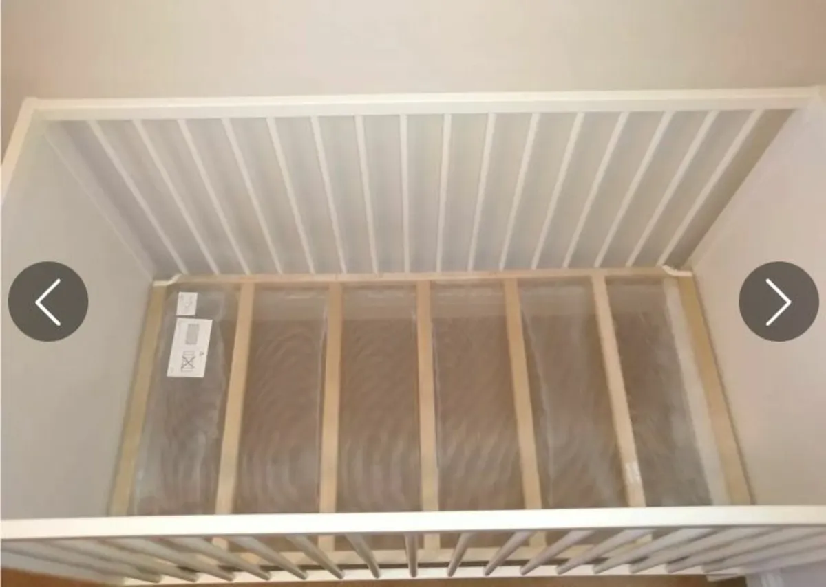 Baby cot with mattress 120x60 - Image 2