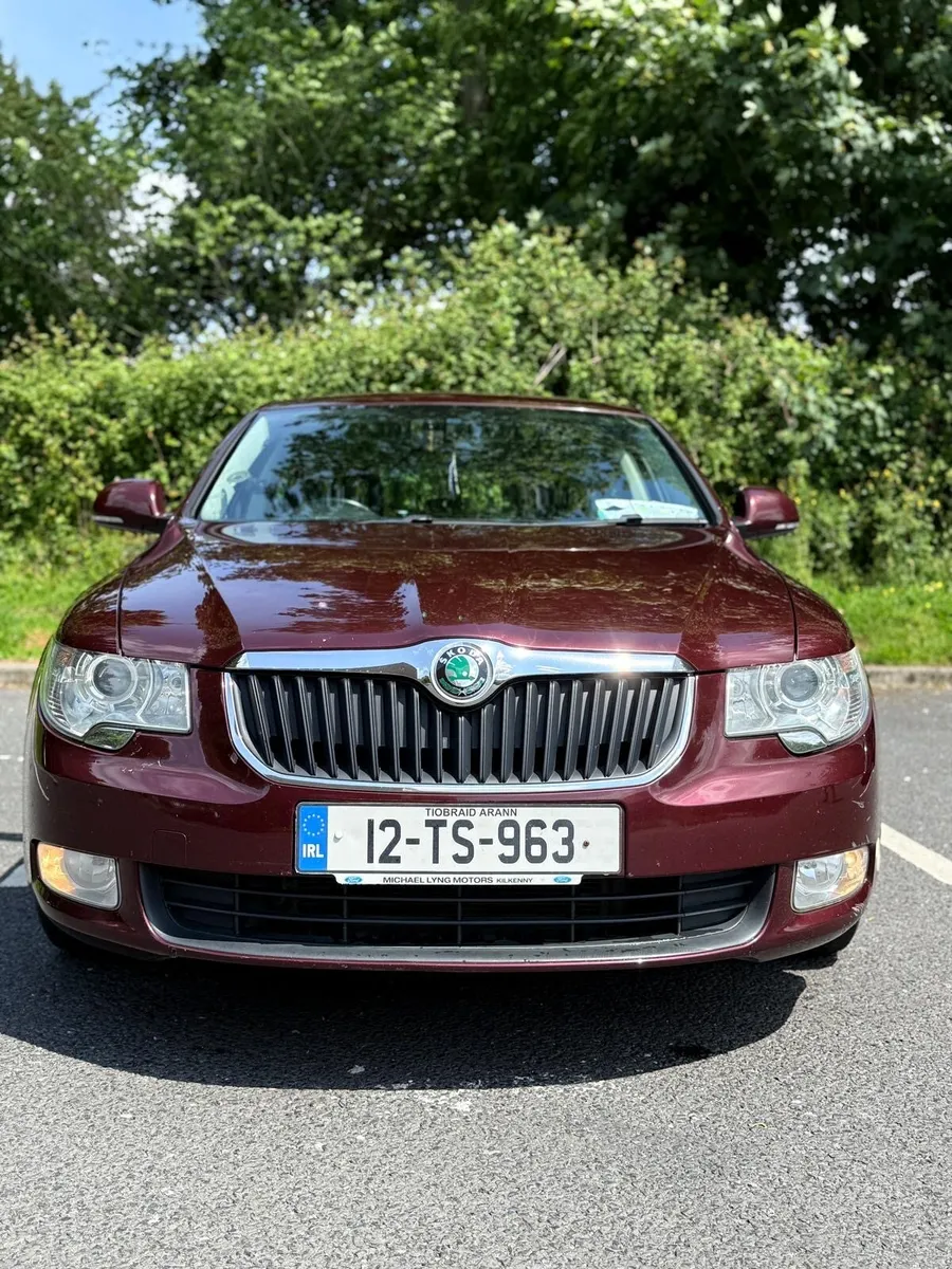 Skoda Superb - Image 1