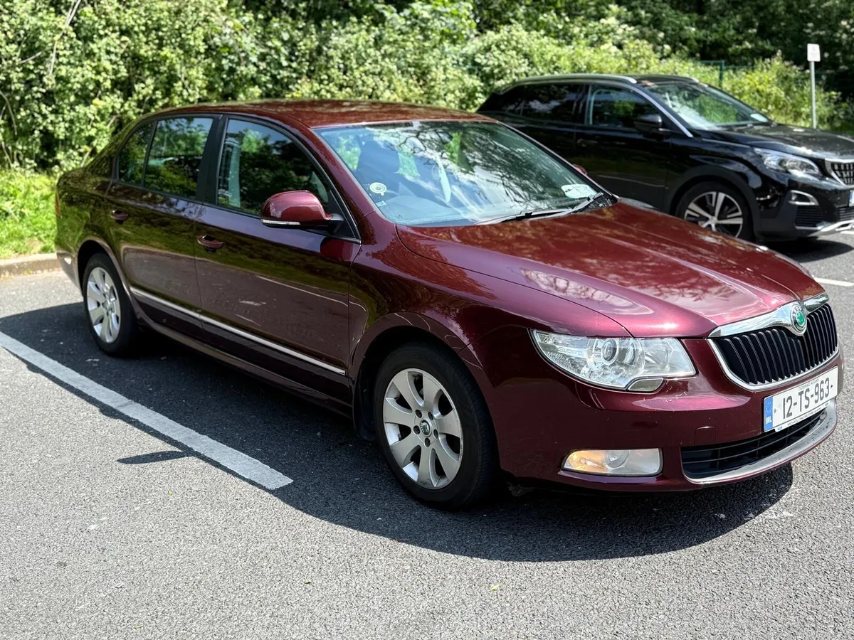 Skoda Superb - Image 2