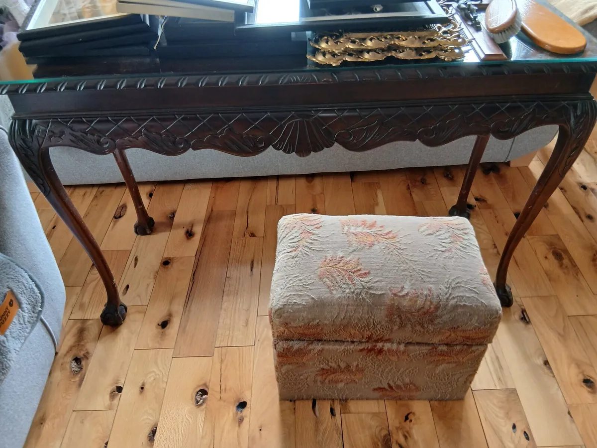 Hall Table with glass top - Image 4