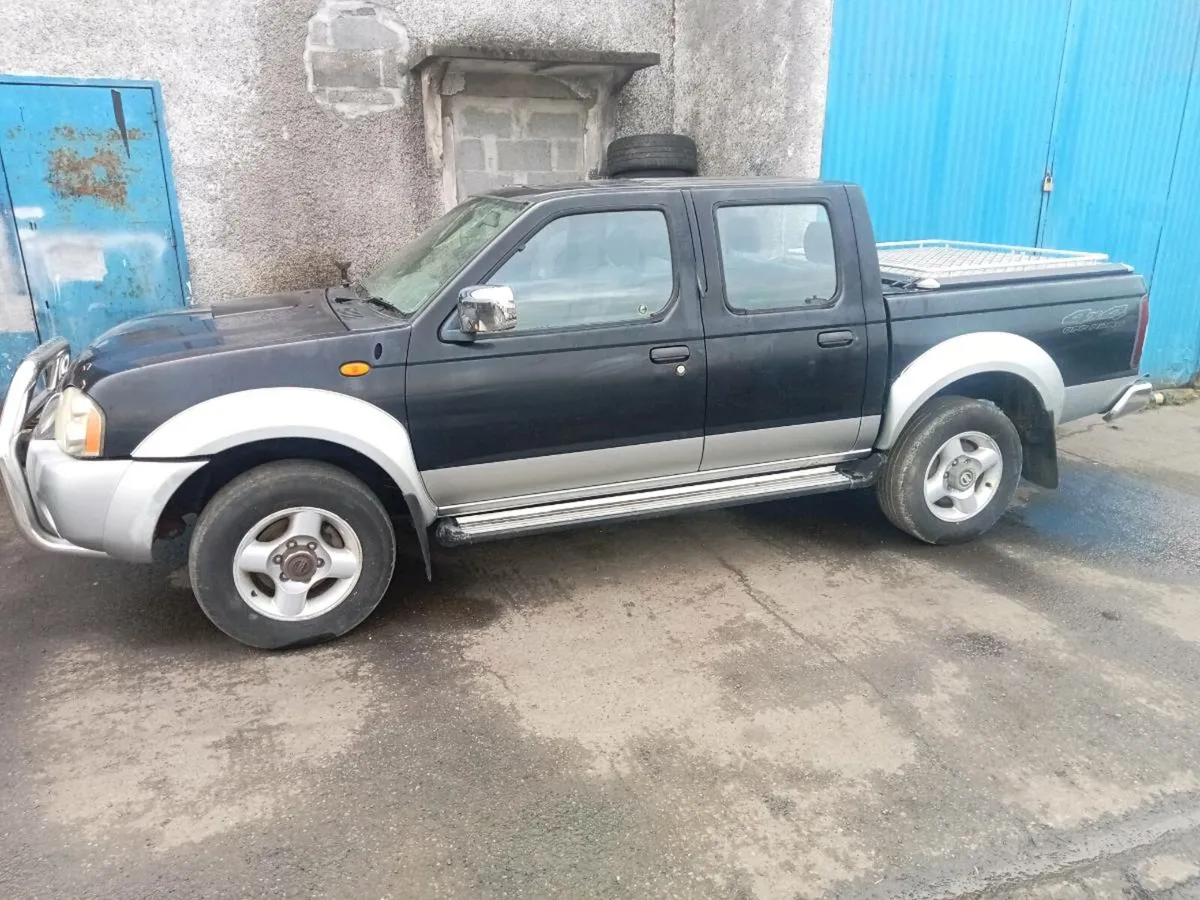 Nissan navara - Image 1