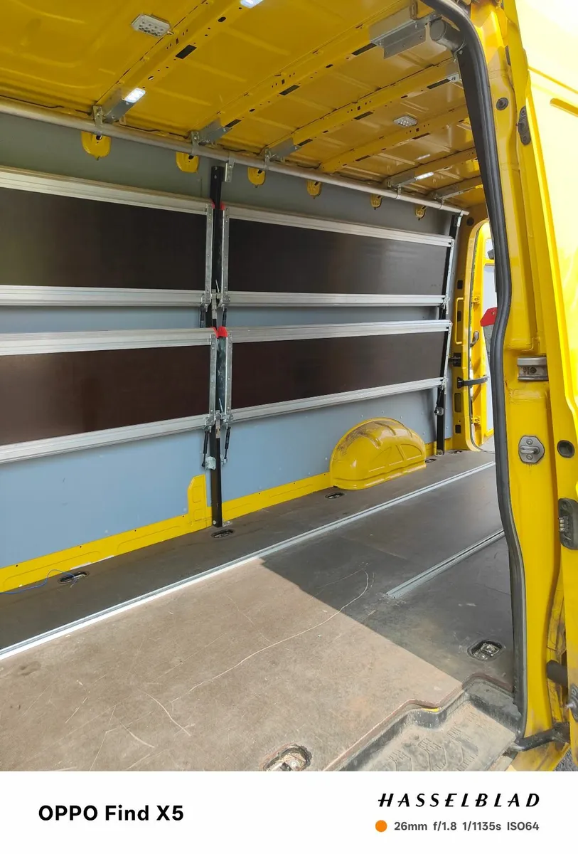 2019 Volkswagen crafter - Image 3