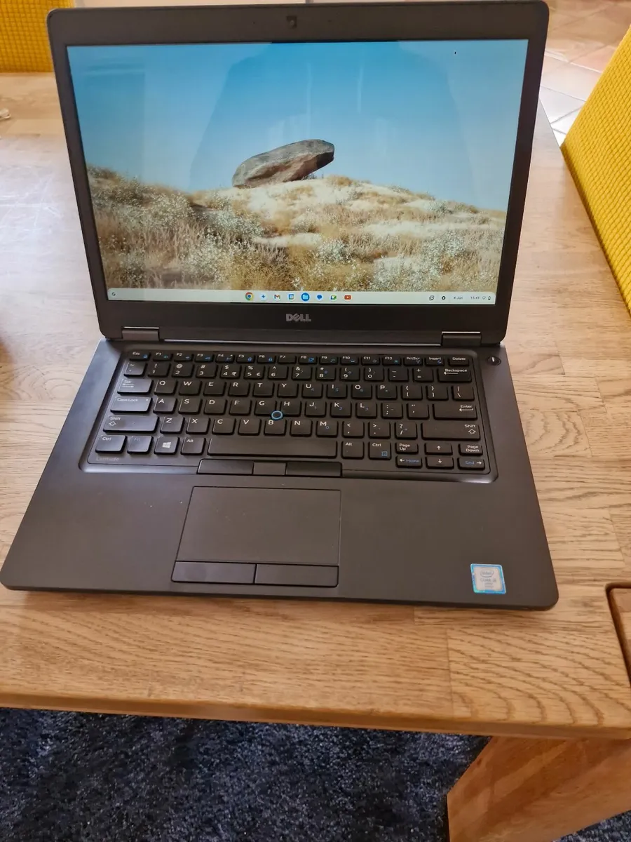Laptop - Image 4