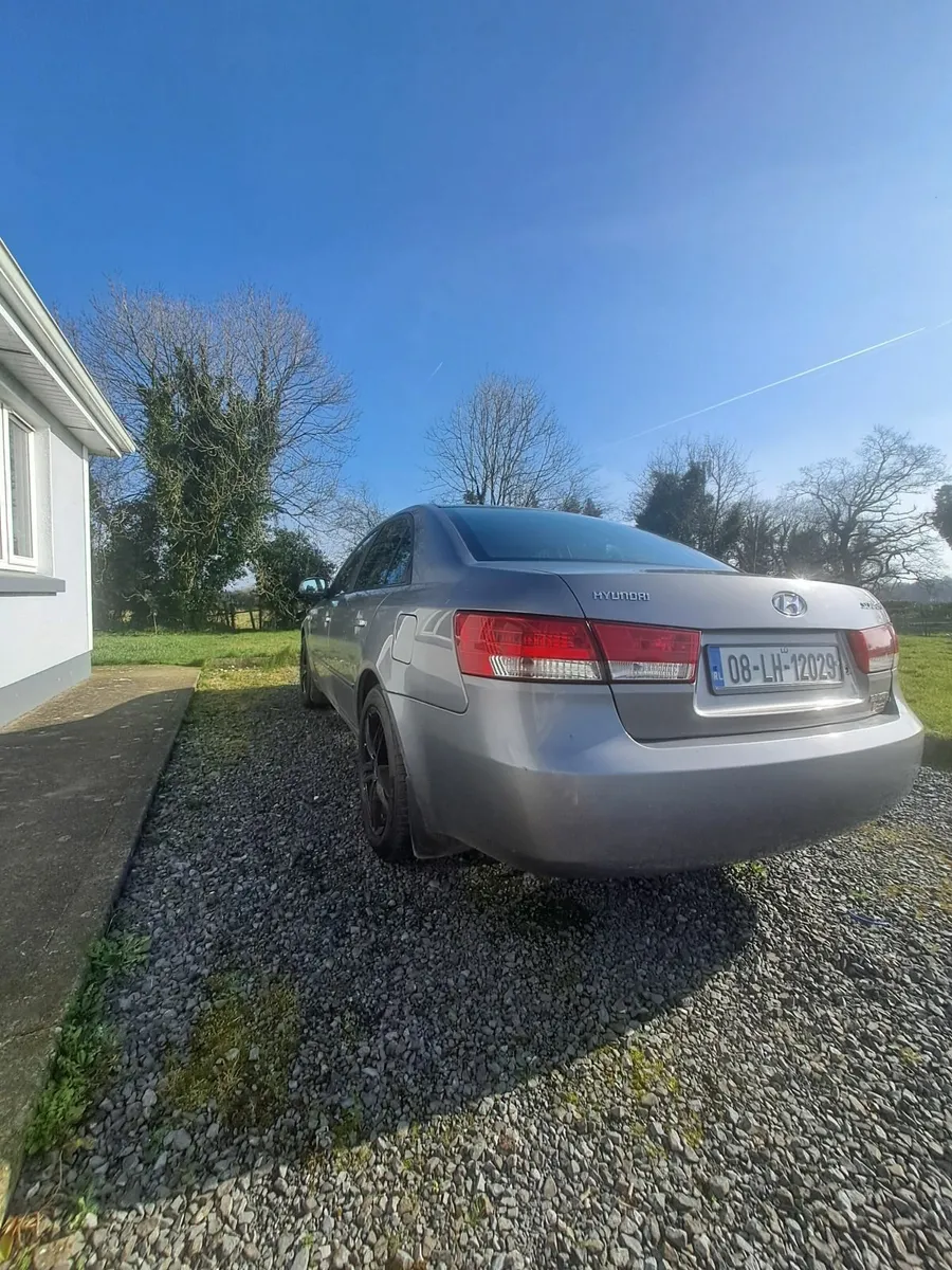Hyundai Sonata 2008 - Image 4