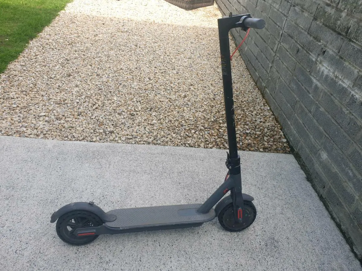 ELECTRIC SCOOTER - Image 2