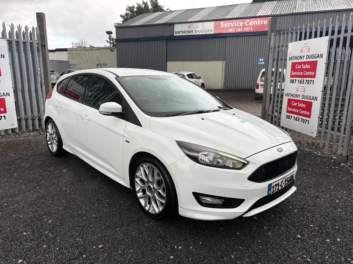 2017 Ford Focus st line 1 ltr - Image 1
