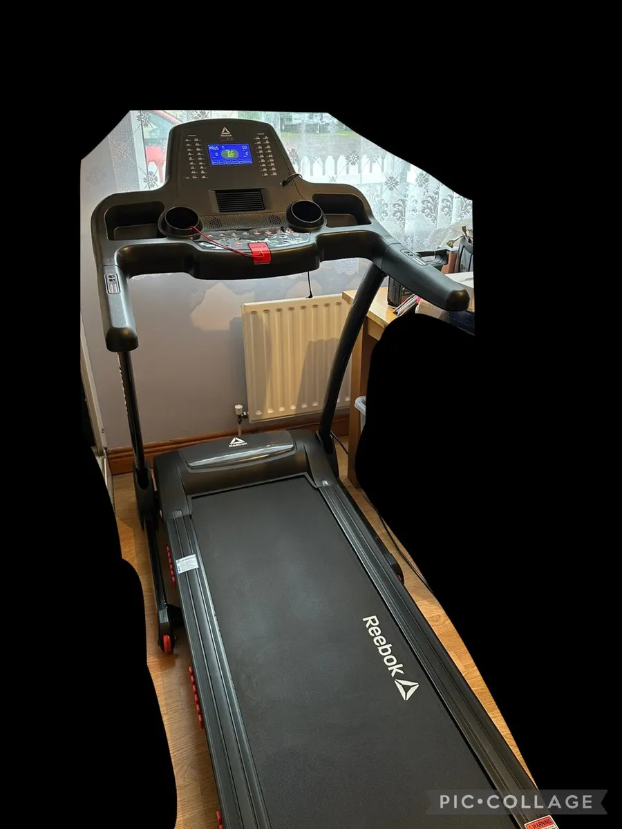 Reebok One GT40S Treadmill - Image 1