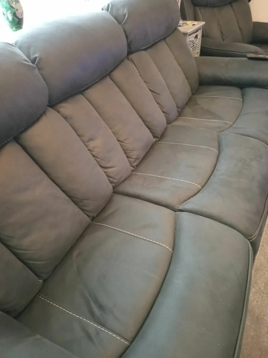 3 piece  As New Recliner  Suite - Image 2