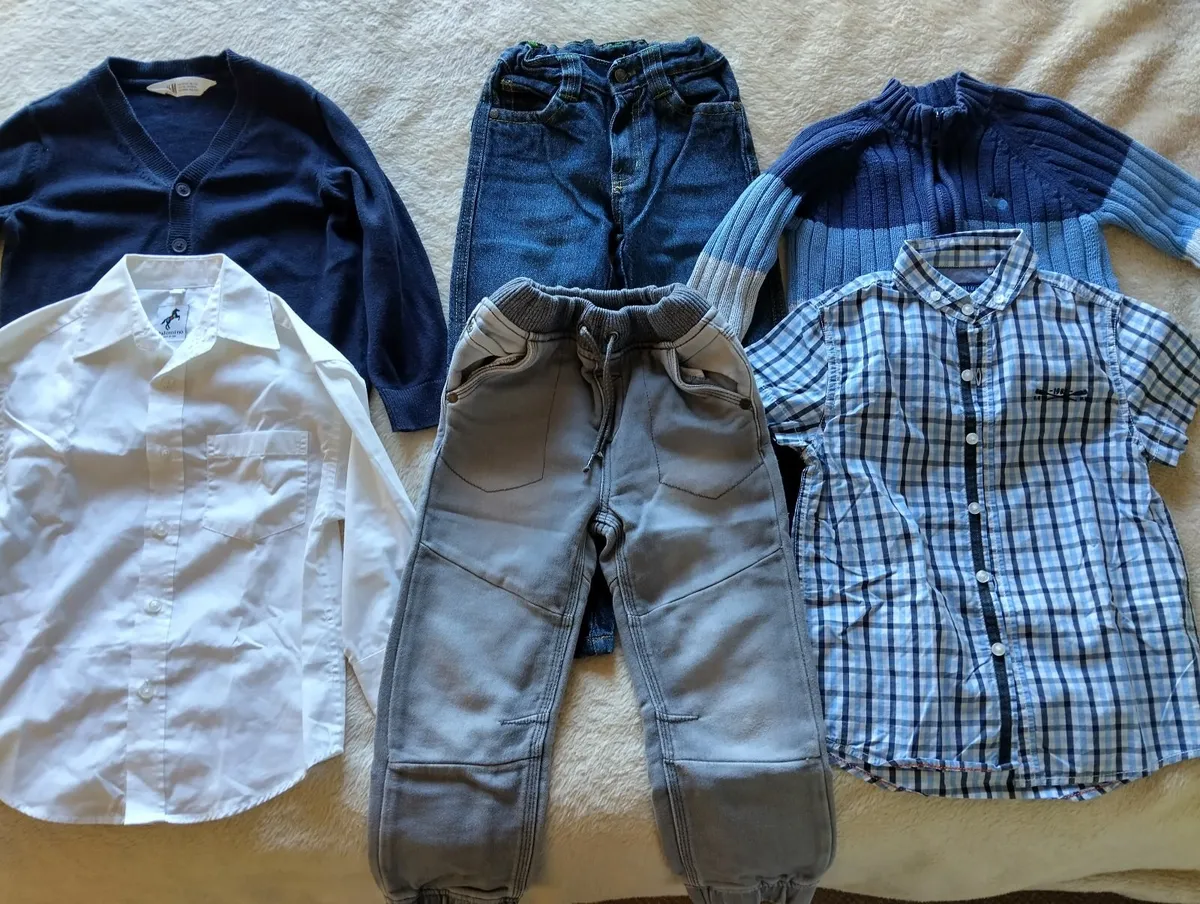 Toddler clothes 2-4 years old