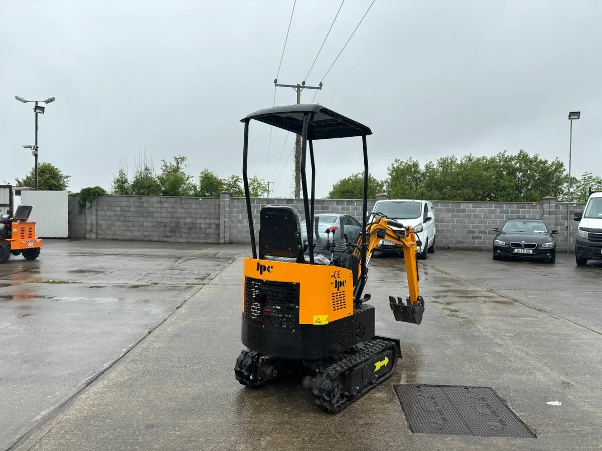 JPC... HT 12 MINI DIGGER... - Image 4