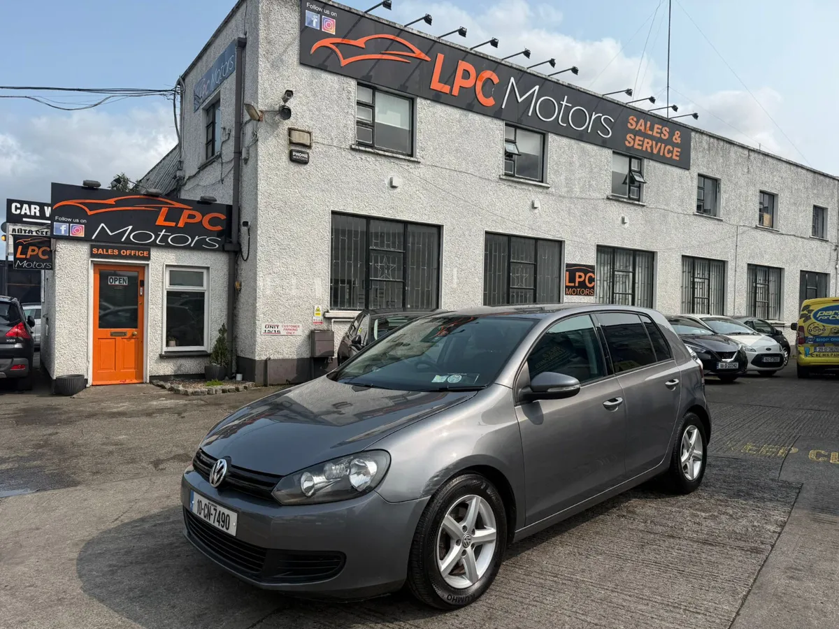 Volkswagen Golf 2010 - Image 1