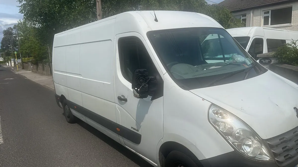 Renault Master 2012 - Image 2