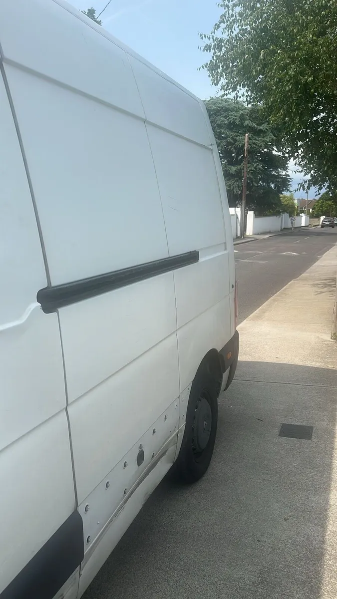 Renault Master 2012 - Image 4