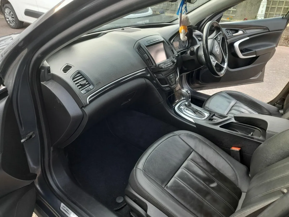 Vauxhall Insignia 2016 - Image 2