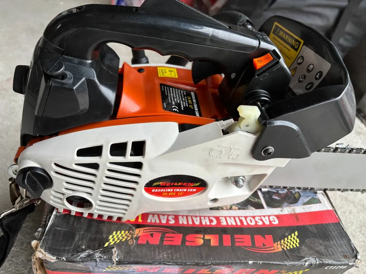12" Nielsen Brancher Chain Saw - Image 1